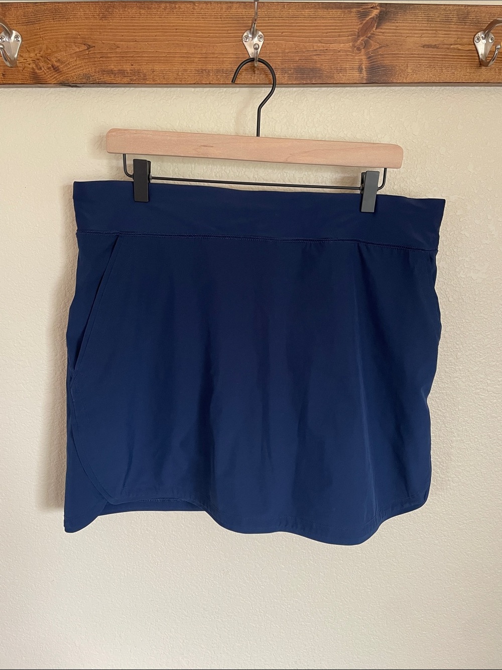 Lands' End Navy Women’s Athletic Skort 14 Side Pockets Preppy Golf Nautical Blue
